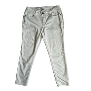 Passports White Straight Leg Denim Jean Pants SZ 8